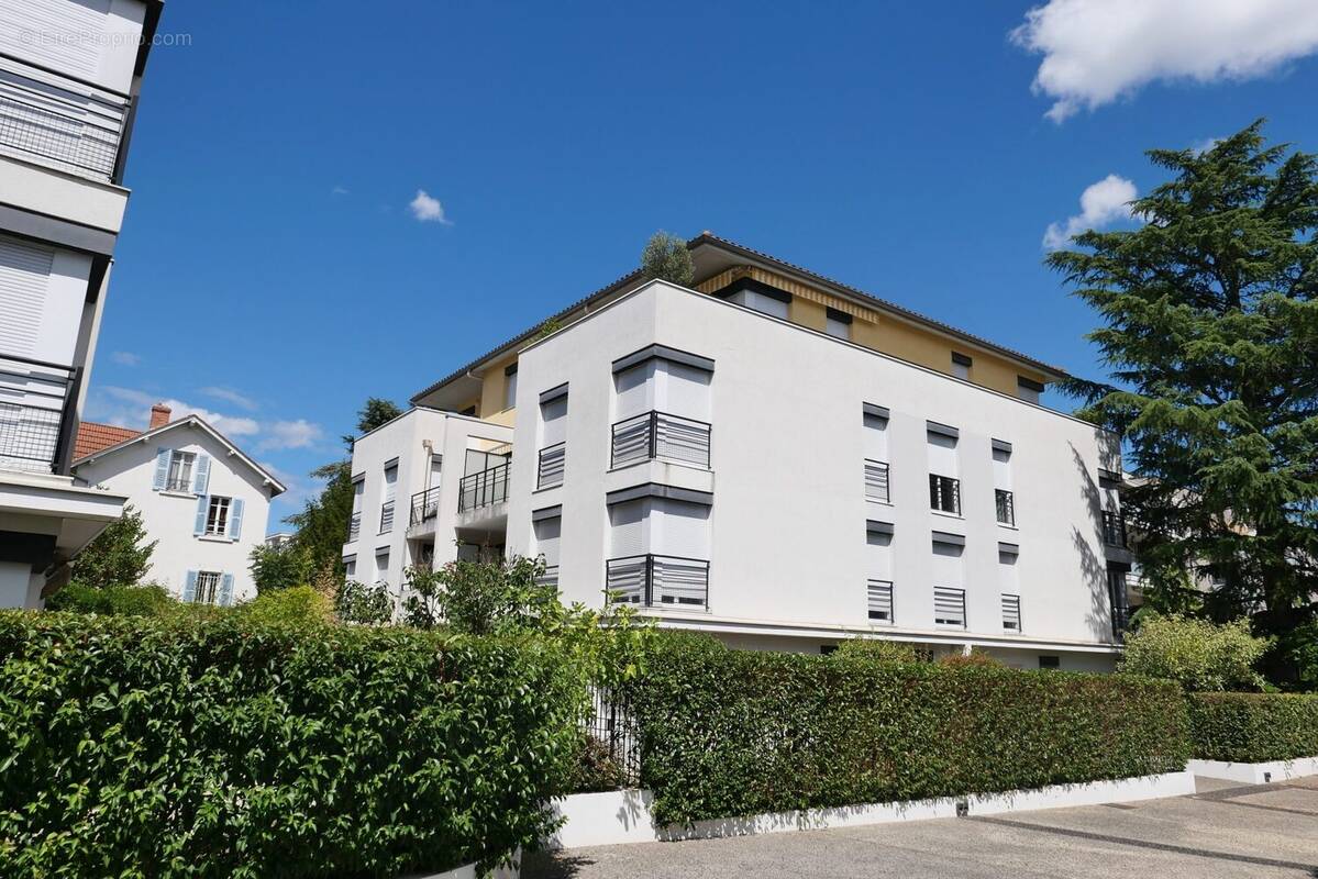 Photo Appartement à Tassin-La-Demi-Lune au prix de 260 000€