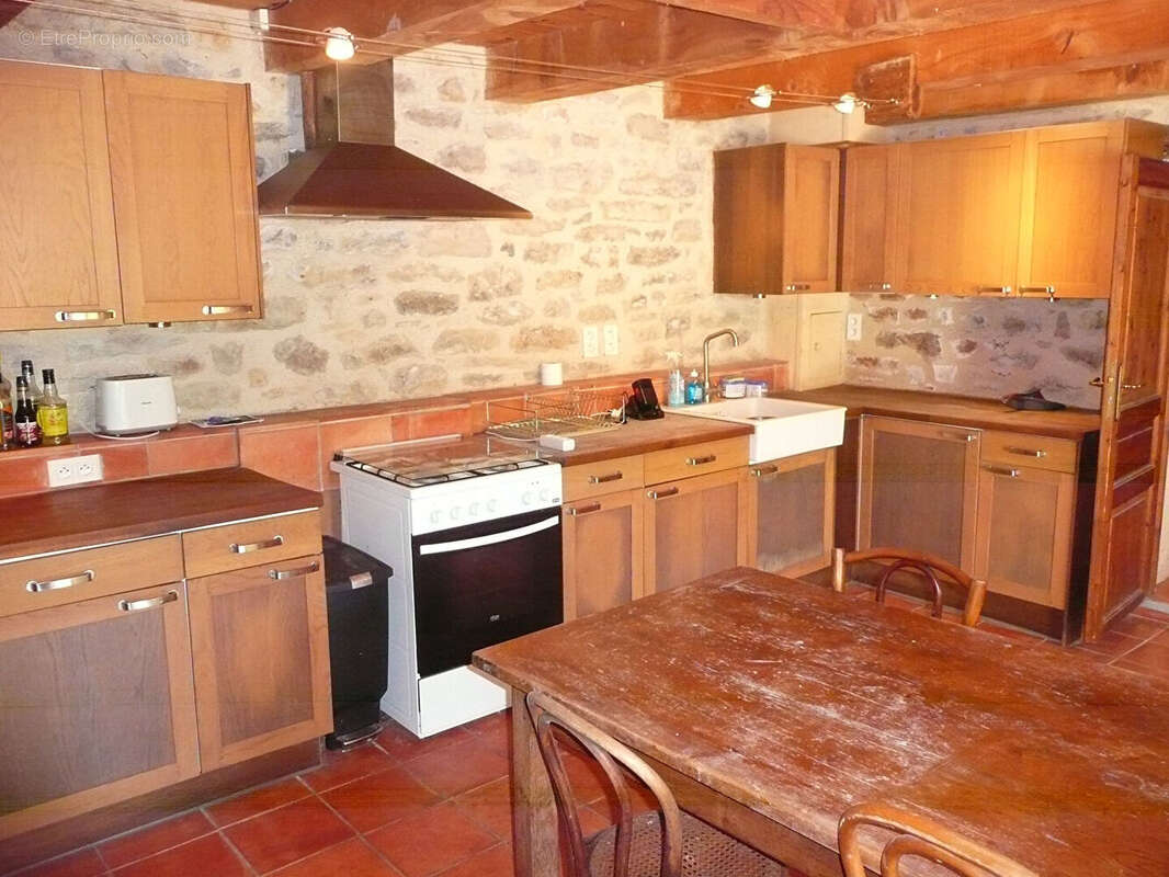 Maison de caractère - près de Villeneuve d'Aveyron - photo 16