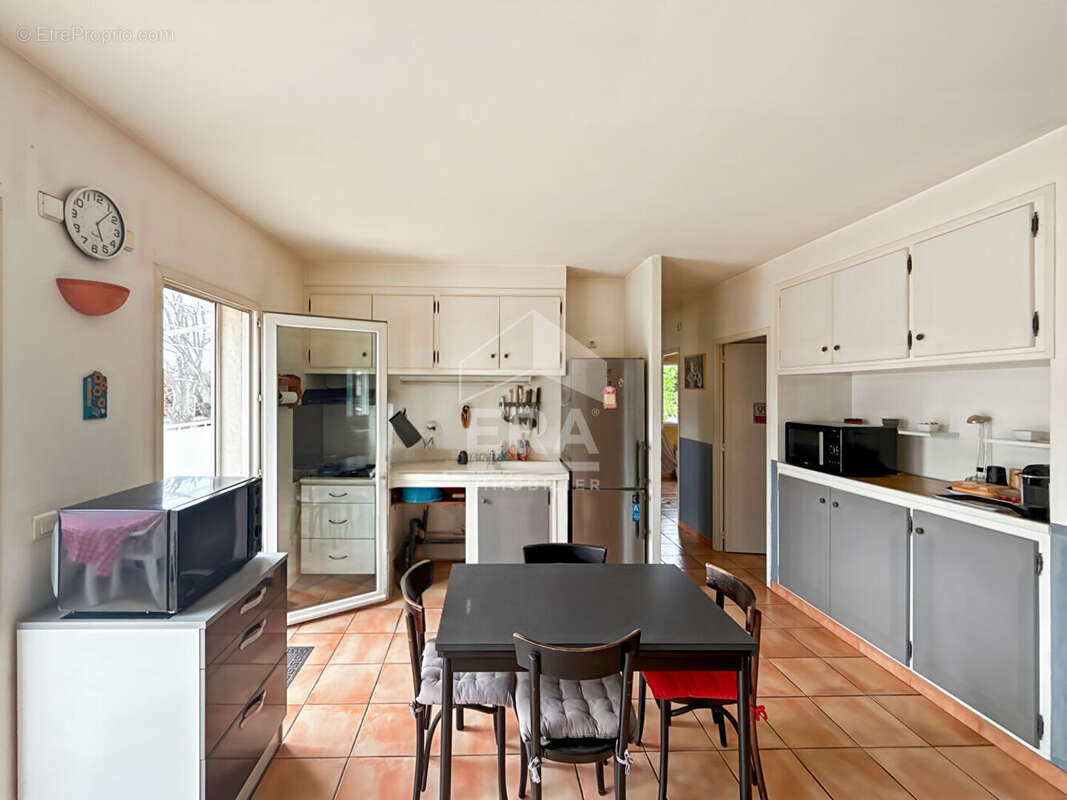 Appartement à MARIGNANE