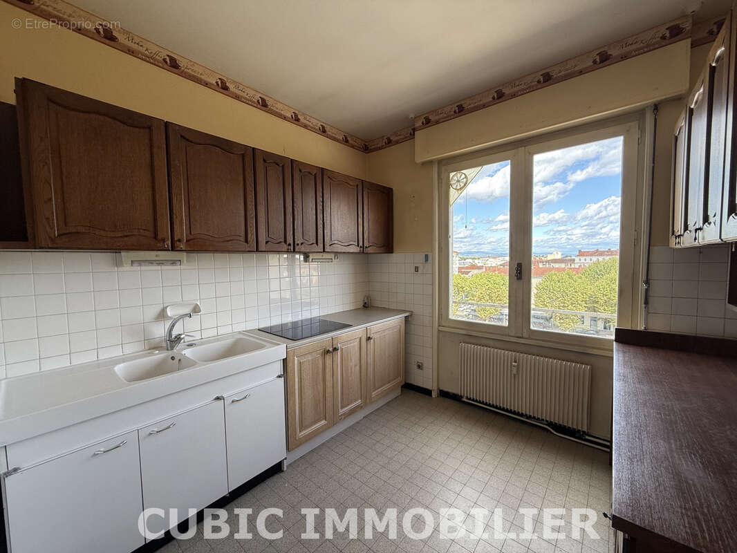 Appartement à VILLEFRANCHE-SUR-SAONE