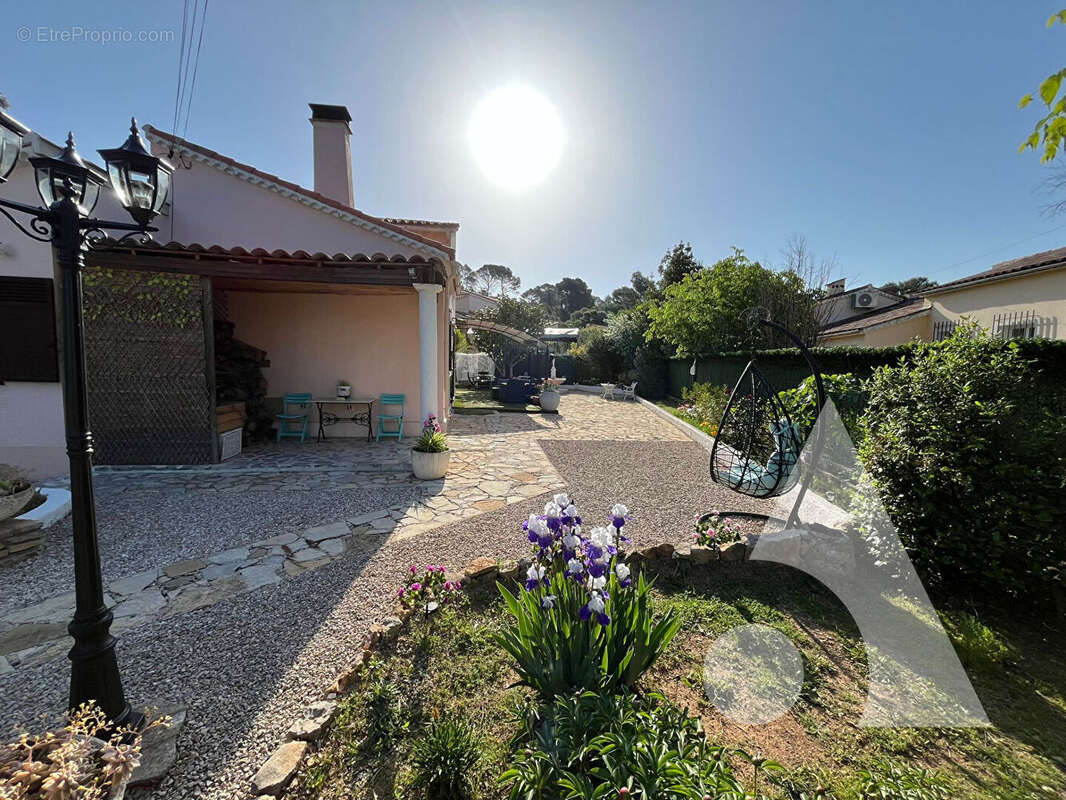 Maison à CARCES