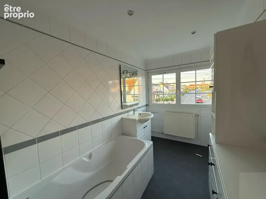 Boves - proche amiens/gare longueau - maison 105m2 - 3 chambres - jardin - garage - sous sol - photo 13