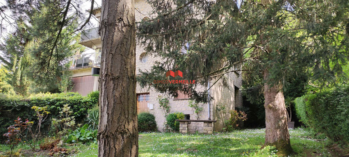 Appartement à LA CELLE-SAINT-CLOUD