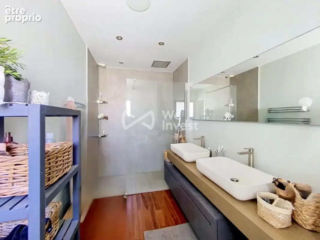Maison 174 m² à Saint-Jean-De-Vedas  - photo 9
