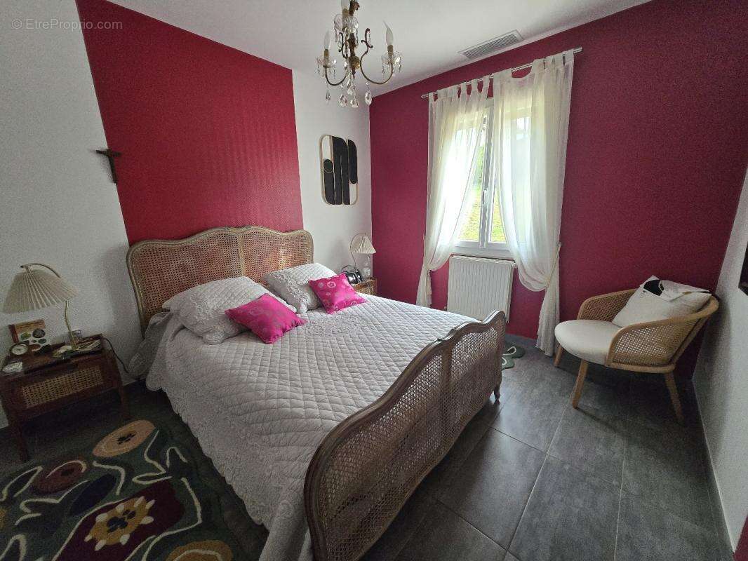Maison à COULOUNIEIX-CHAMIERS