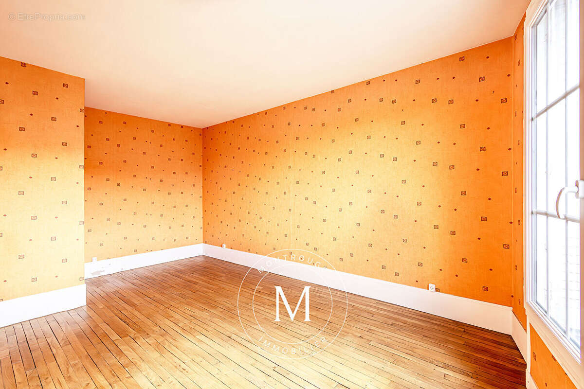 Appartement à MONTROUGE