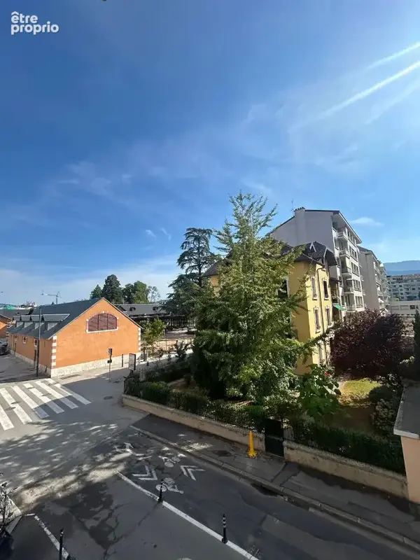 T4 de 96m2 en plein centre ville - photo 5