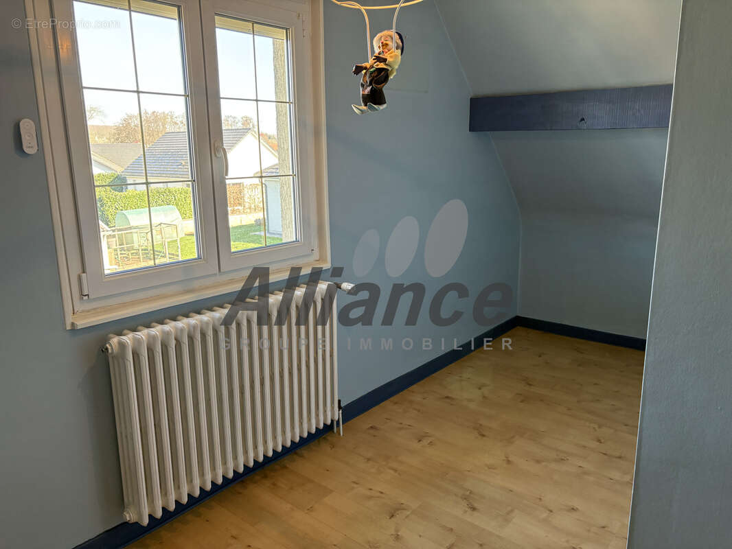 Maison à SAINT-SAUVEUR