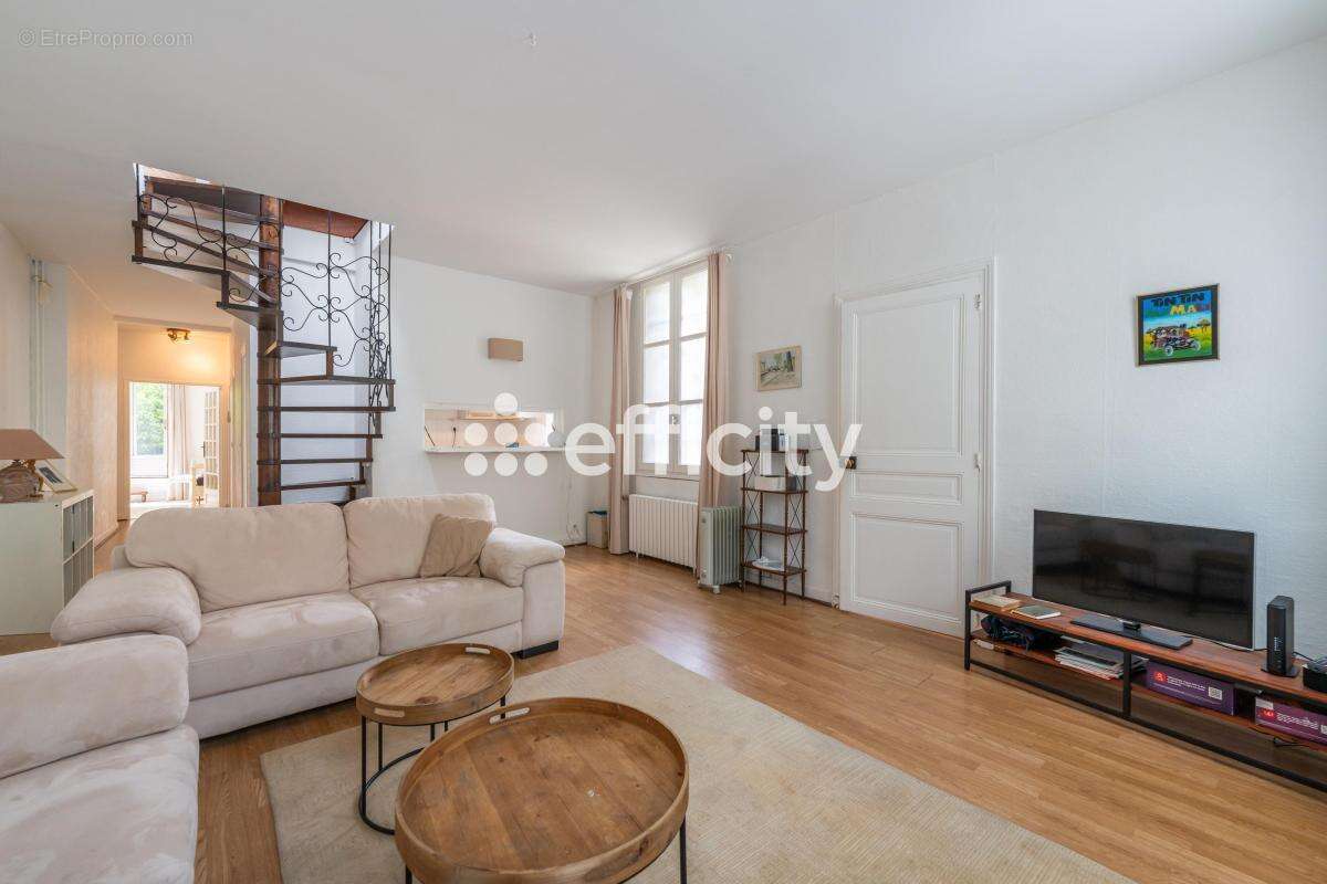 Maison 125 m² à Ville-D'avray  - photo 4