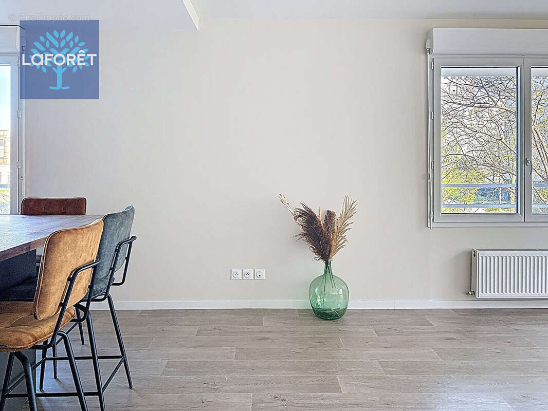 Appartement à VAULX-EN-VELIN