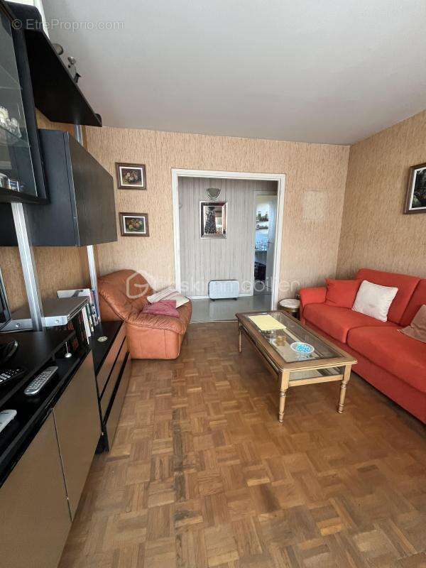 Appartement à SARCELLES