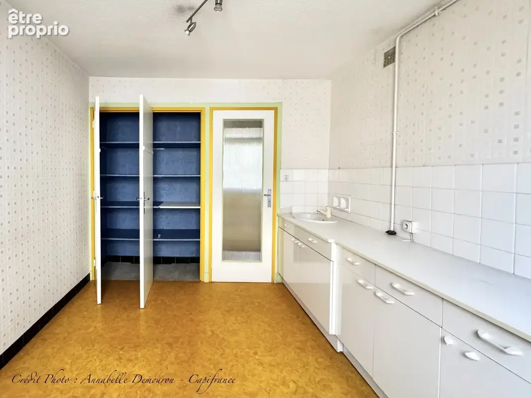Appartement t5 a renover – clermont-ferrand - les salins - tres beau potentiel - photo 34