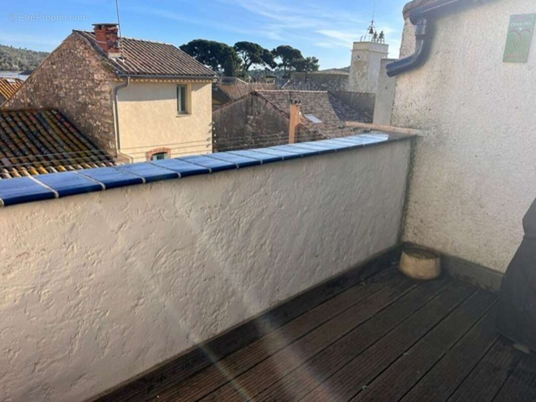 Rare......une maison: 2 appartements. une terrasse avec vue sur etang - photo 10