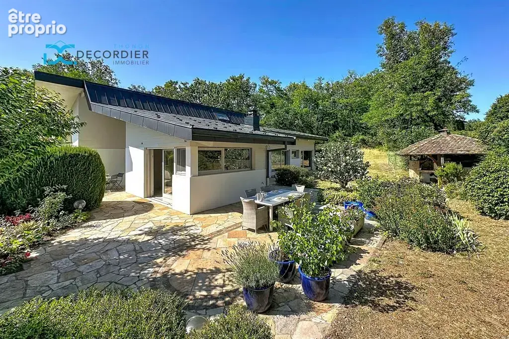 À VENDRE – Maison individuelle de 231 m² sur un terrain de 2 989 m² à Allinges - photo 24