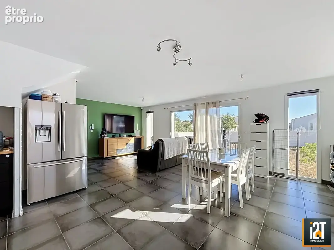 Maison 4 pièces 94 m² à vendre à Saint-Chaptes (30190) - photo 2