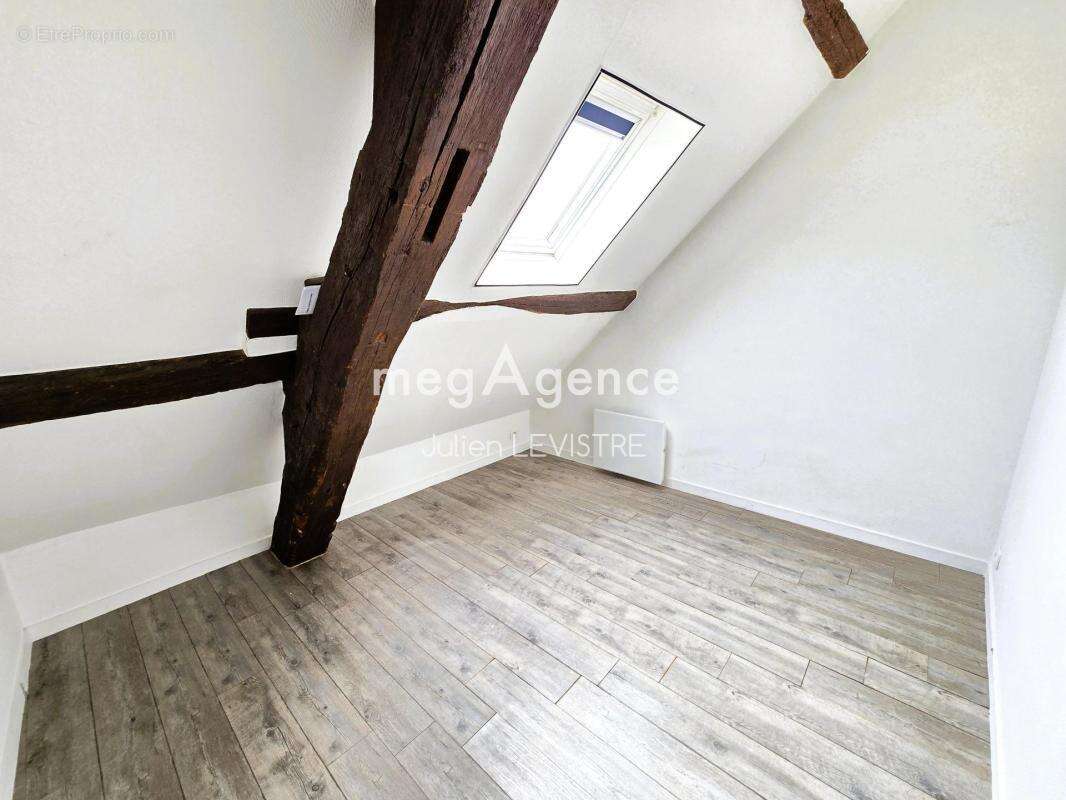Appartement à AUNEAU