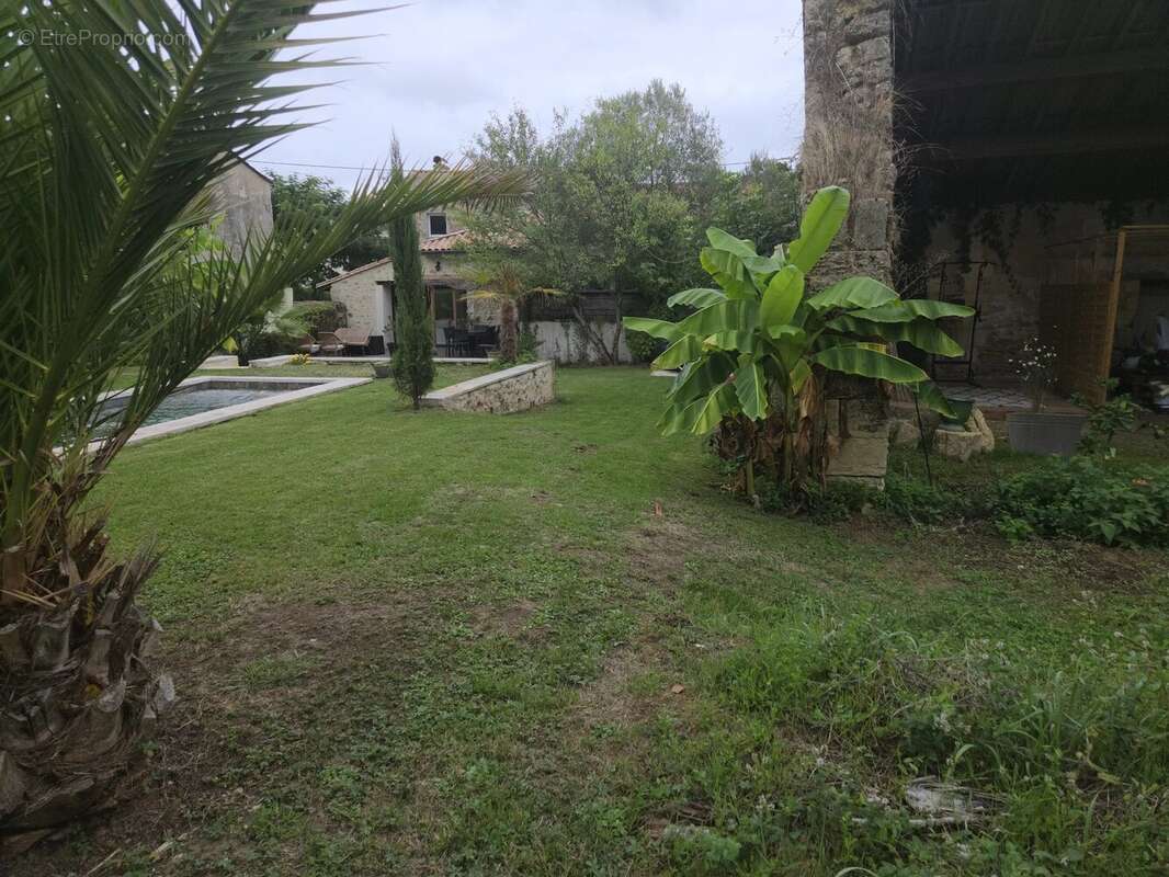 Maison à SAINT-SULPICE-ET-CAMEYRAC