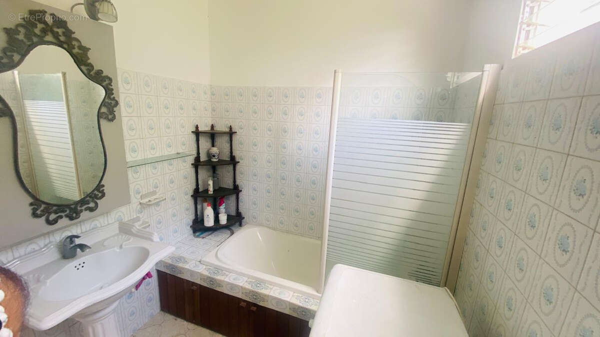 Maison à SAINT-JOSEPH