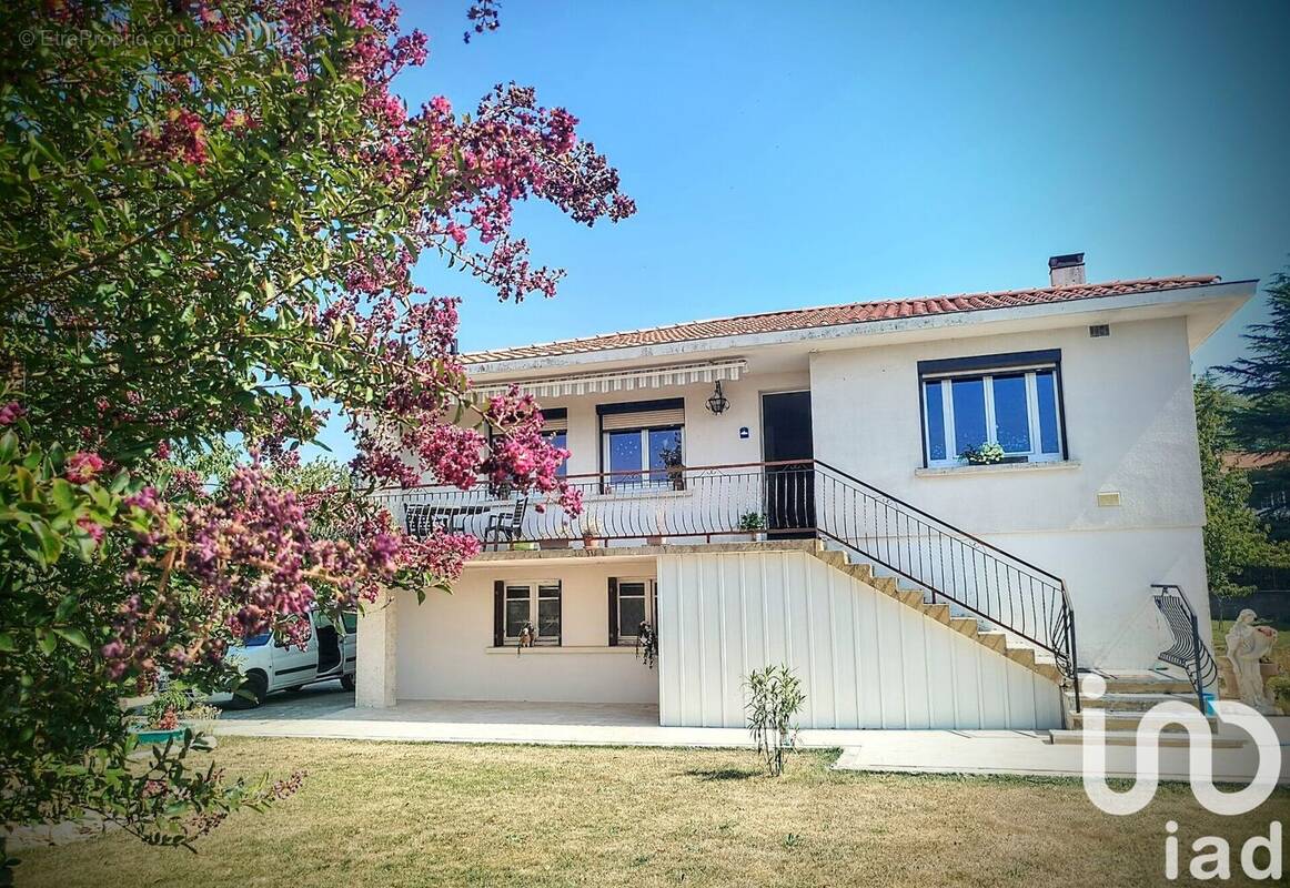 Photo 1 - Maison à SAINT-COLOMB-DE-LAUZUN