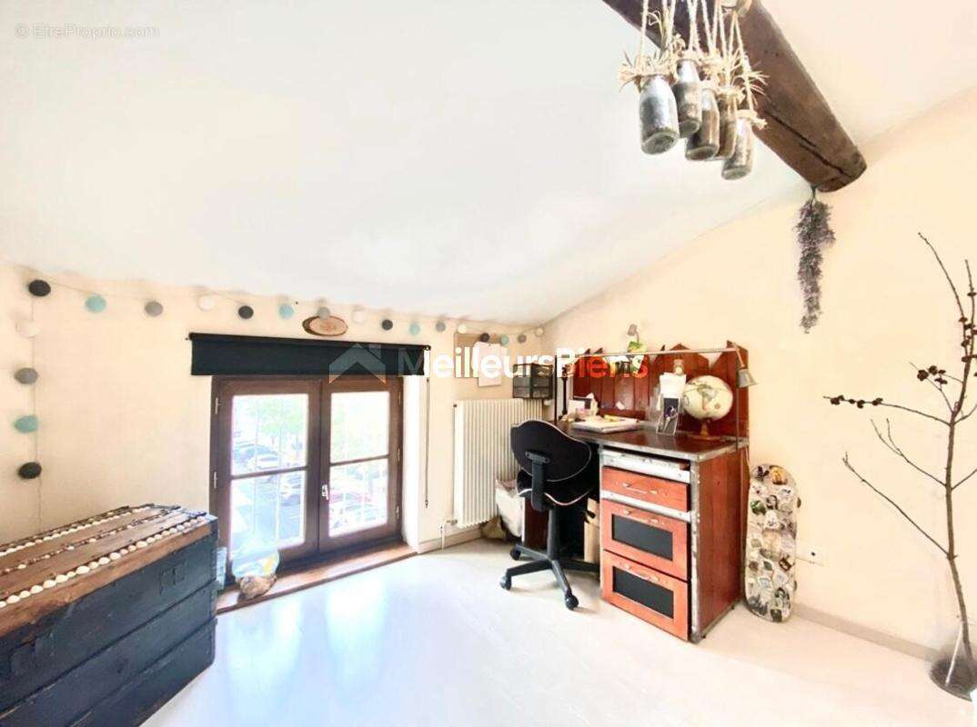 Appartement à VILLEFRANCHE-SUR-SAONE