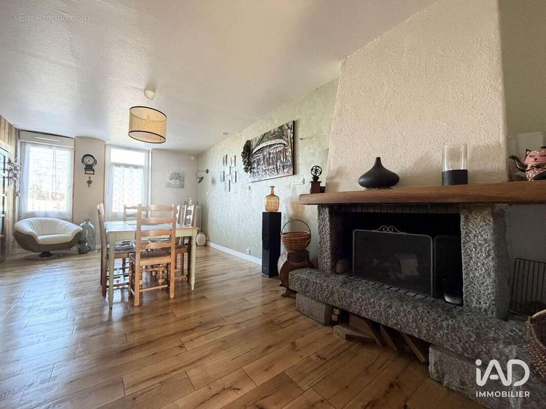 Photo 4 - Maison à HERIC