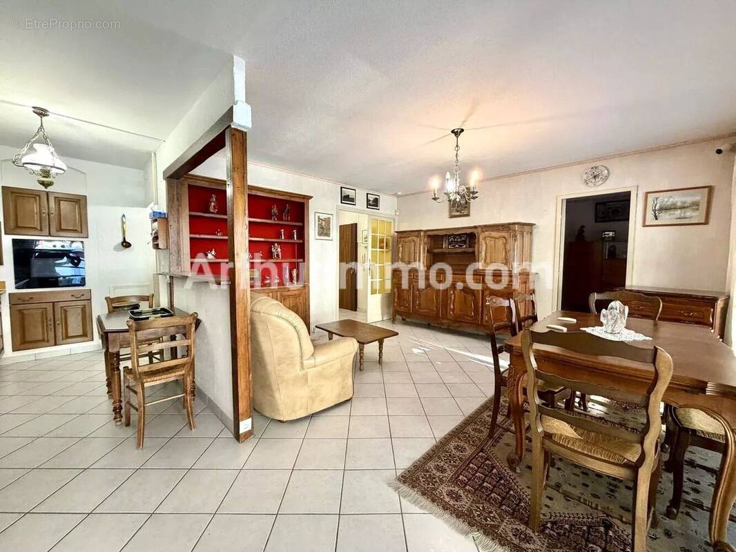 Appartement à PLAN-DE-CUQUES