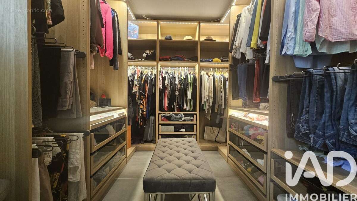 Photo 8 - Maison à LE LUC