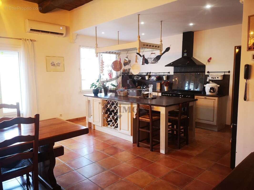 Maison à SAINT-HIPPOLYTE-DU-FORT