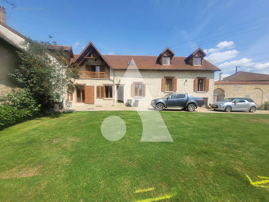 Maison à FRESNOY-EN-THELLE