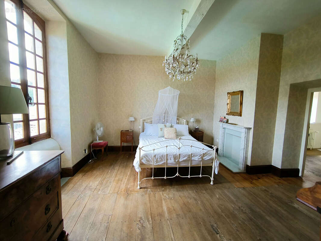 Foix 10 Minutes . Maison de Maître - photo 11