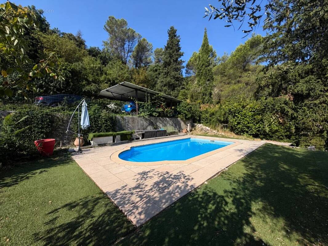 CONTES - Maison familiale - photo 1