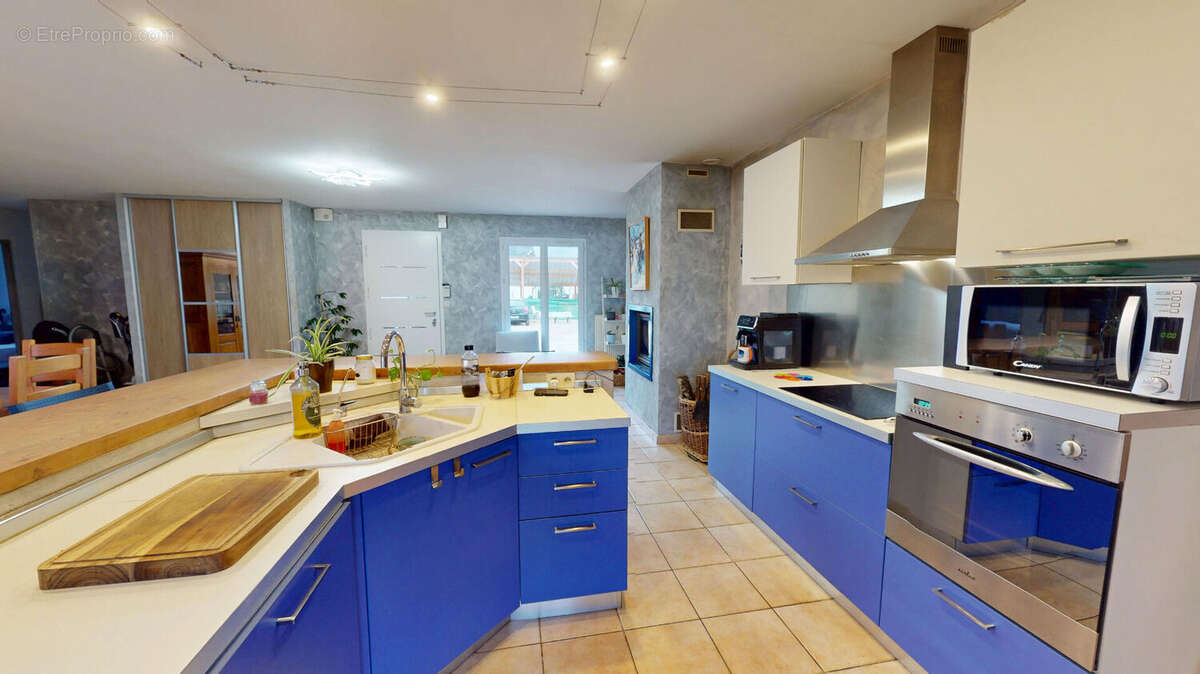 Maison à SAINT-DOULCHARD