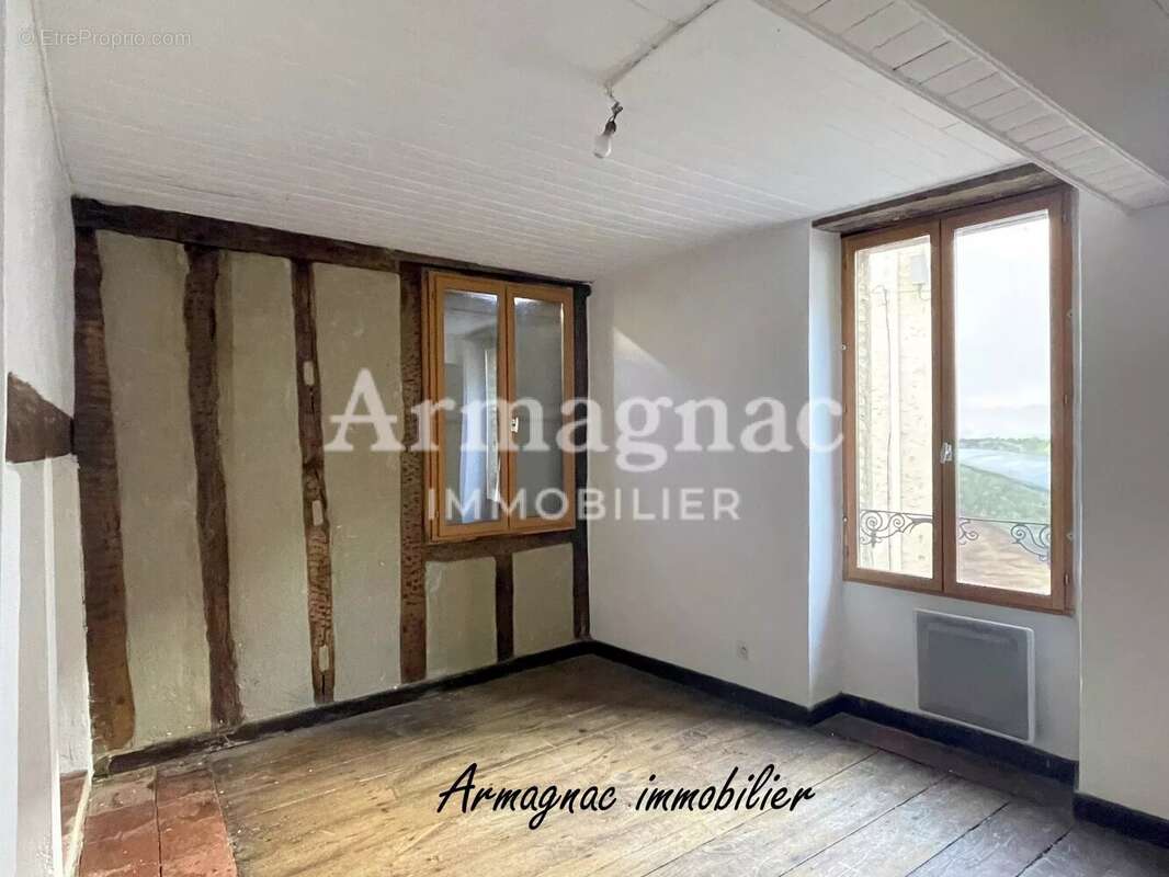 Appartement à EAUZE