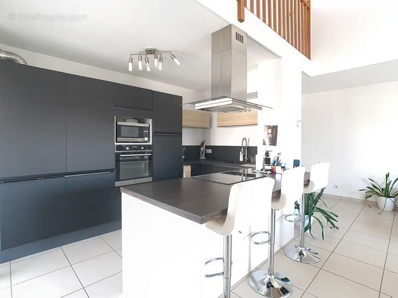 joli T5 Duplex copropriété de standing ANNEMASSE (74) - photo 6