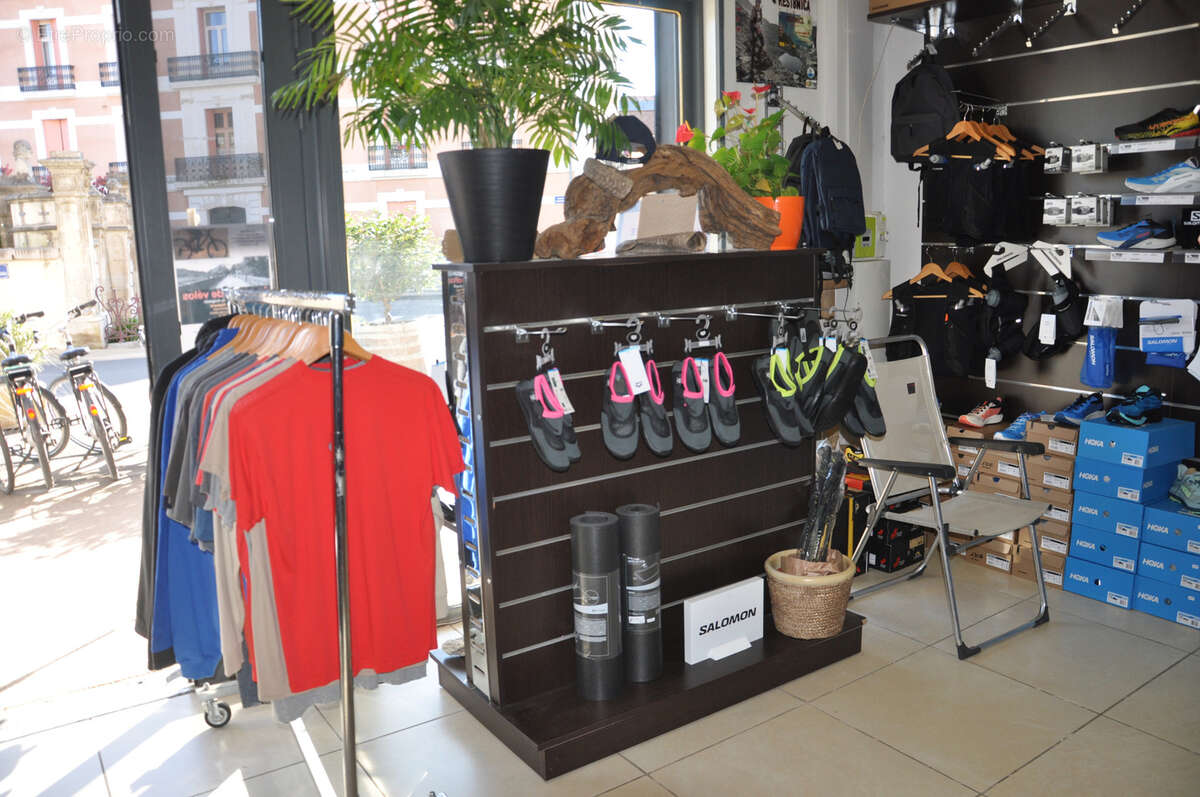 Commerce à LAMALOU-LES-BAINS