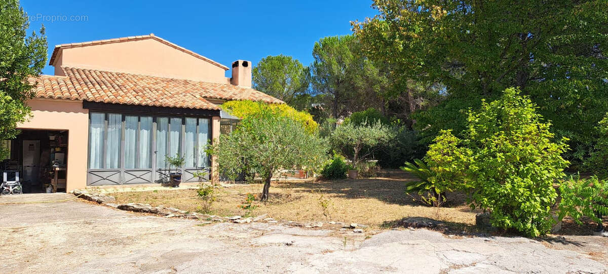 Langlade, en vaunage, villa traditionnelle r+1 avec dependances - photo 26