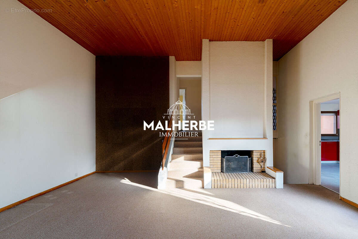 Appartement à JARVILLE-LA-MALGRANGE