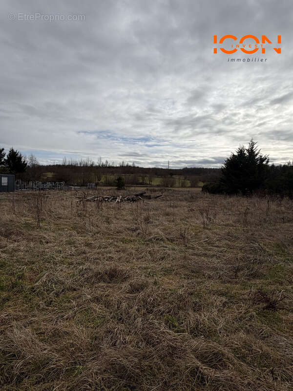 Terrain à MEROUX