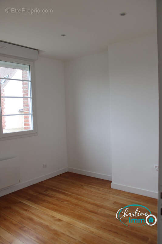 Appartement à LONGPRE-LES-CORPS-SAINTS