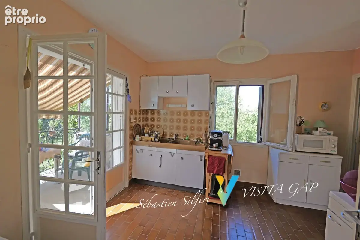 Maison 4 pièces 118 m² à vendre à Laragne-Monteglin (05300) - photo 4