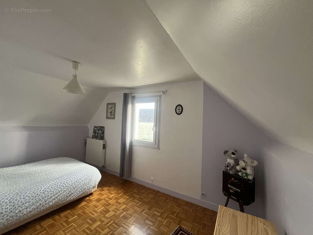 Maison à PORT-EN-BESSIN-HUPPAIN