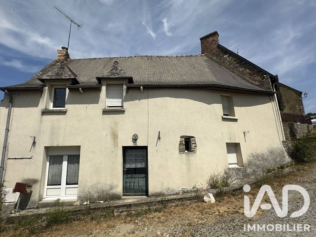 Photo 1 - Maison à LA TRINITE-PORHOET