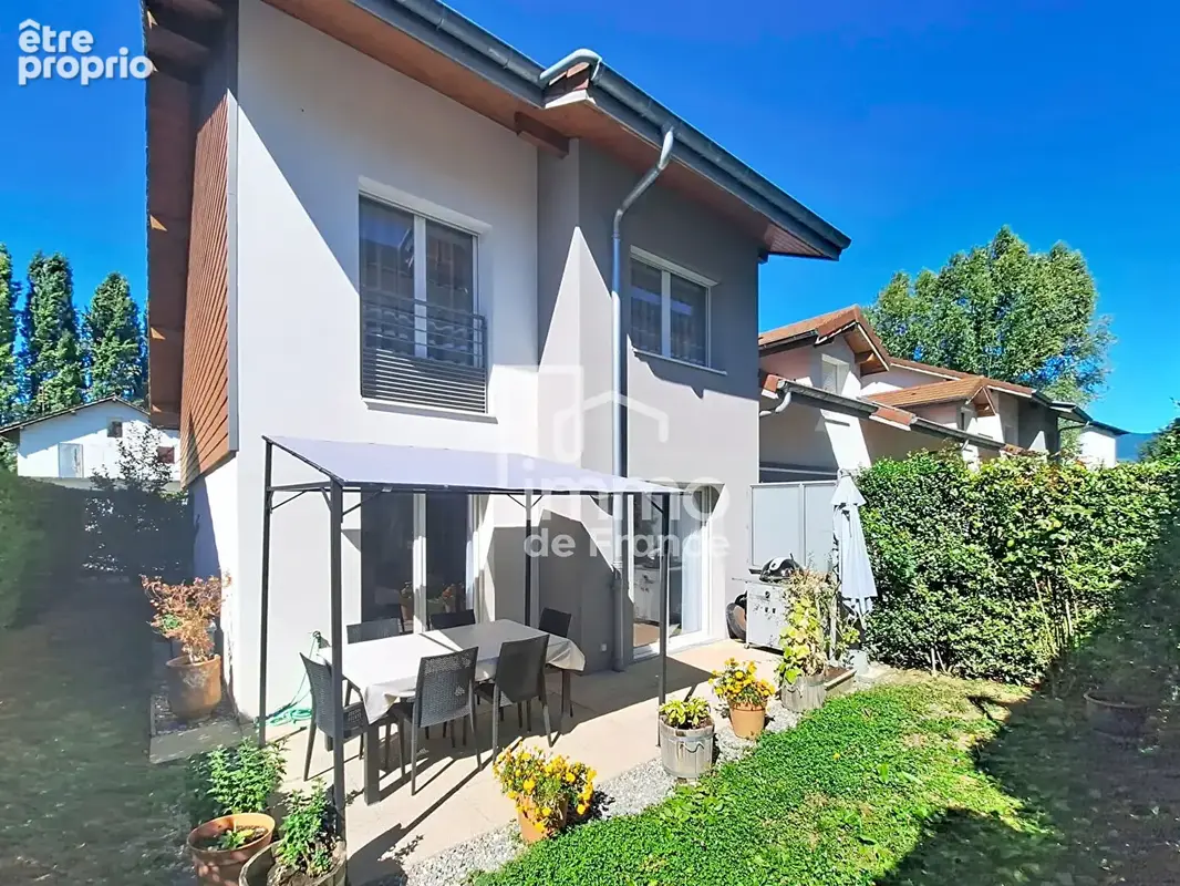 Maison à REIGNIER