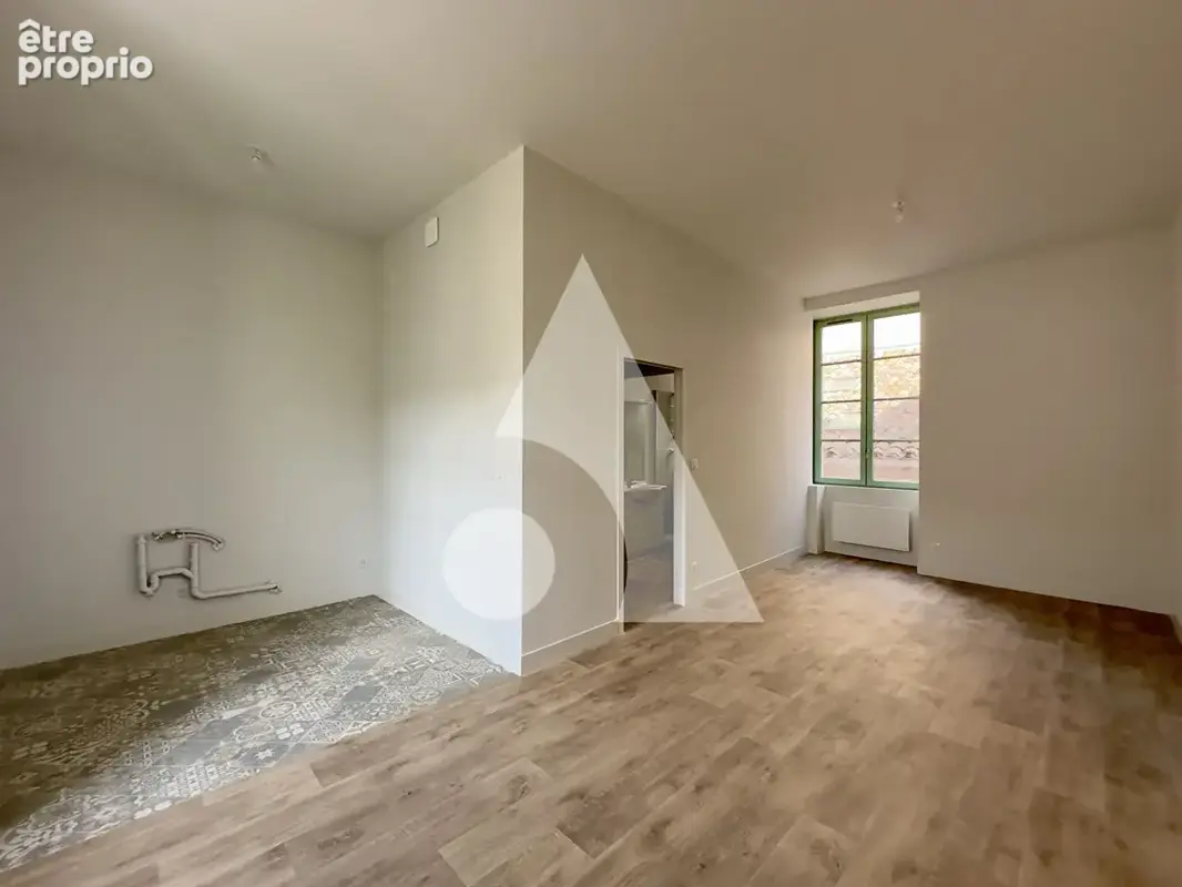 Immeuble Cahors 300 m2, 10 pièces, local commercial. - photo 14