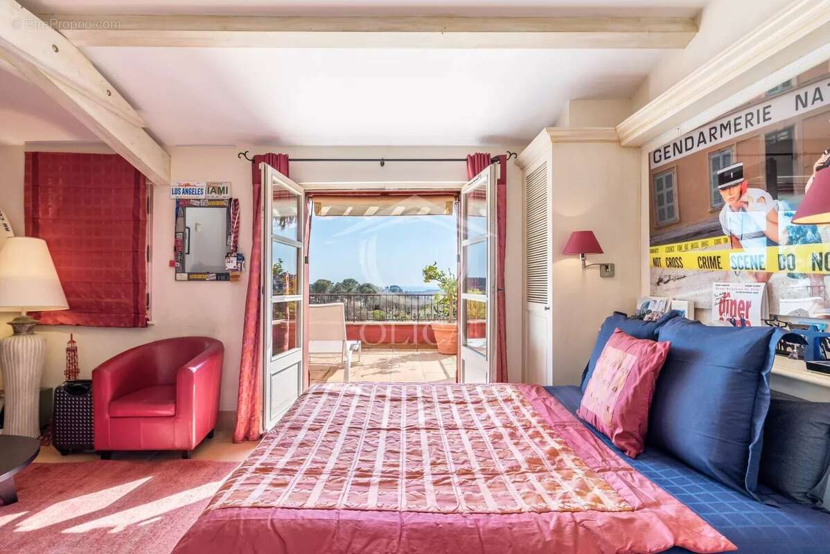 Maison à MOUGINS