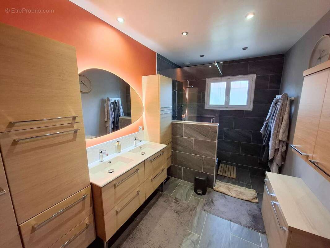 Photo 8 - Maison à SAINT-JEAN-POUTGE