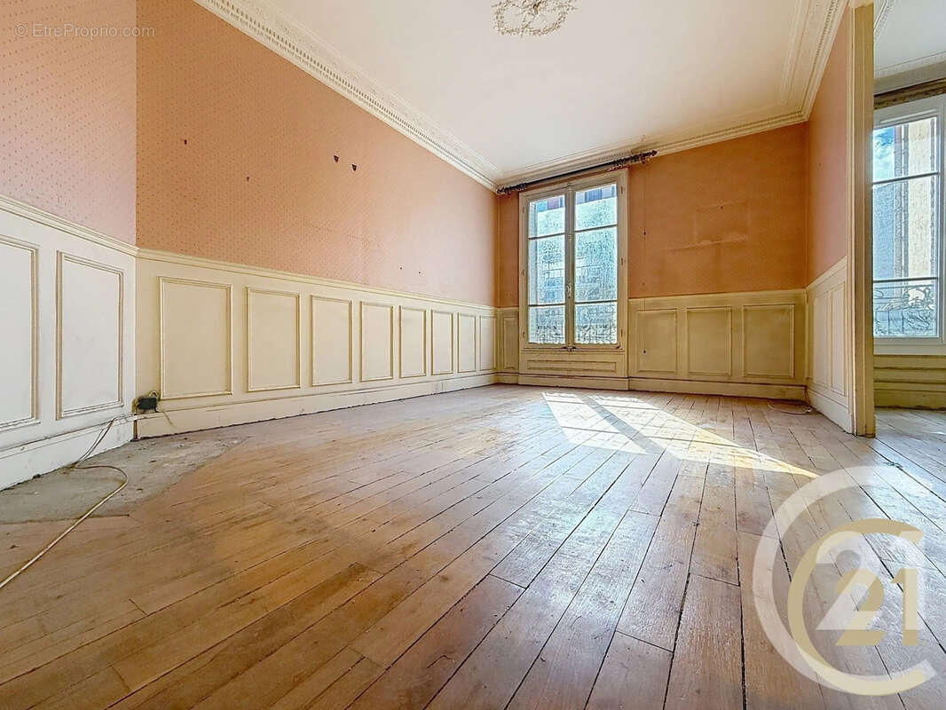 Appartement à PARIS-12E
