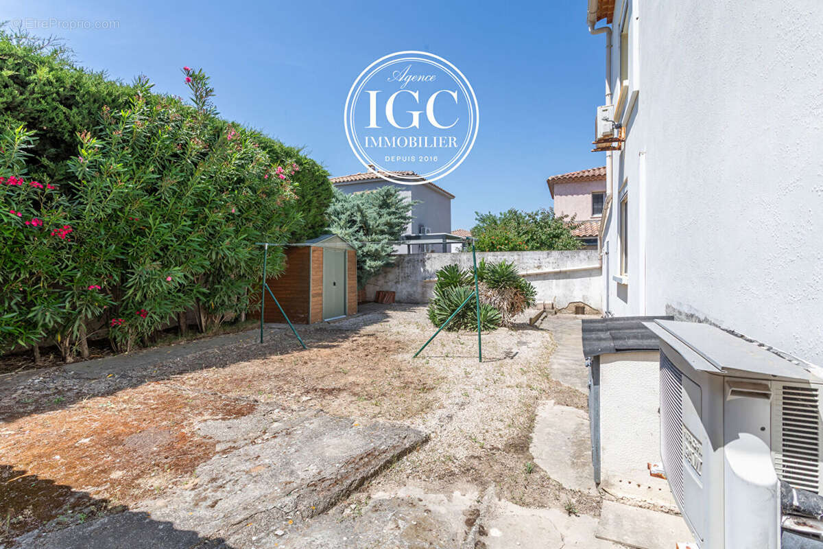Maison à CHATEAUNEUF-LES-MARTIGUES