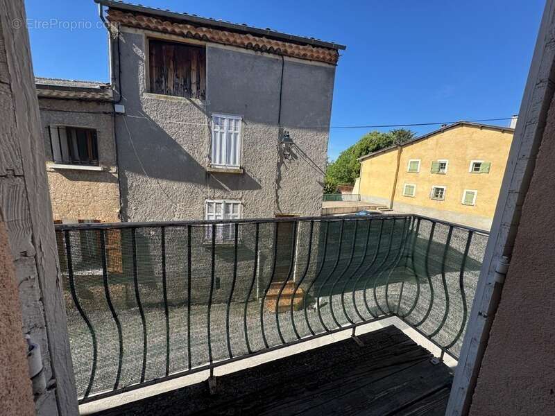  À VENDRE : Maison de village suspendue T4 atypique (~75 m²) – Le Brusquet - photo 5