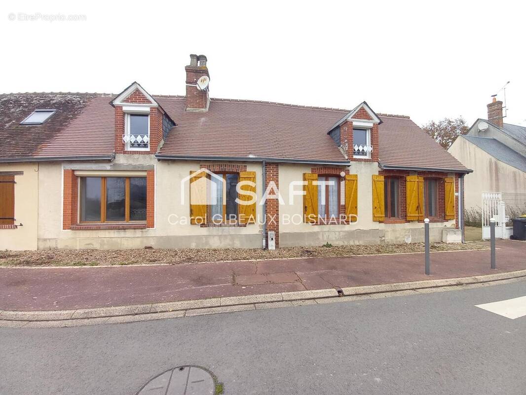 Photo 1 - Maison à ARROU